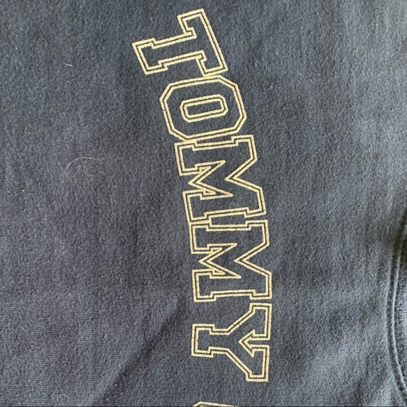 Crew neck - Picture 2 of 6